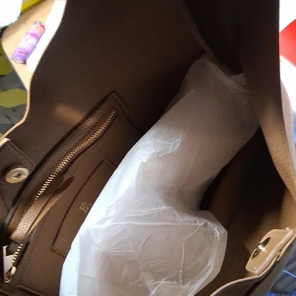 NWT Womens Banana Republic Tan Leather Bag - Picture 5 of 5